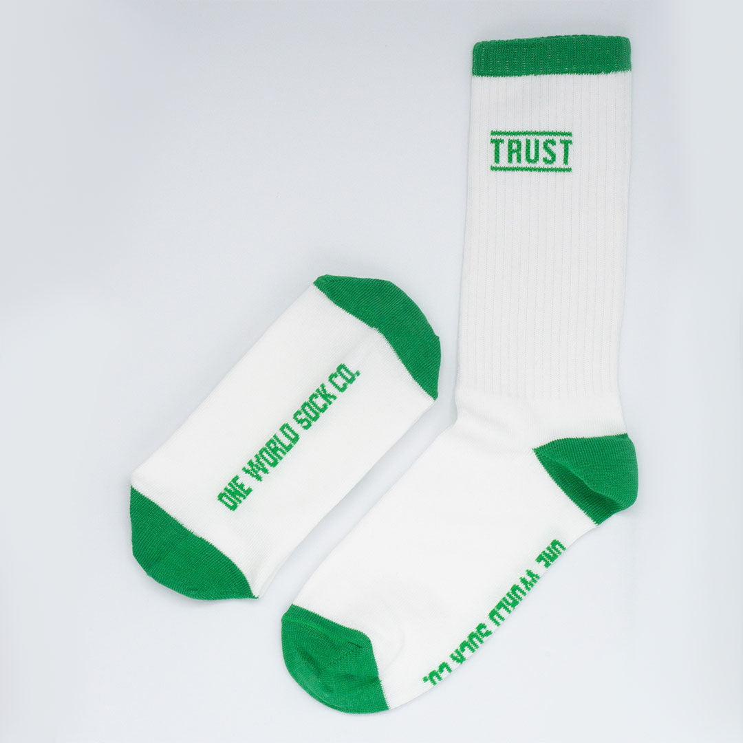  Green & White Recycled cotton Sports Crew Socks. Socks website. socks online Store. Mens socks. Sustainable clothing for him. Socks made from Recycled cotton. Colourful Socks for Girls. Colourful Socks for Men. Colourful Socks for women. Colourful Socks for boys. Sustainable product. Sustainable socks. Gift ideas for women. Gift Ideas for Men. Gifts for music lovers. Gifts for musicians.