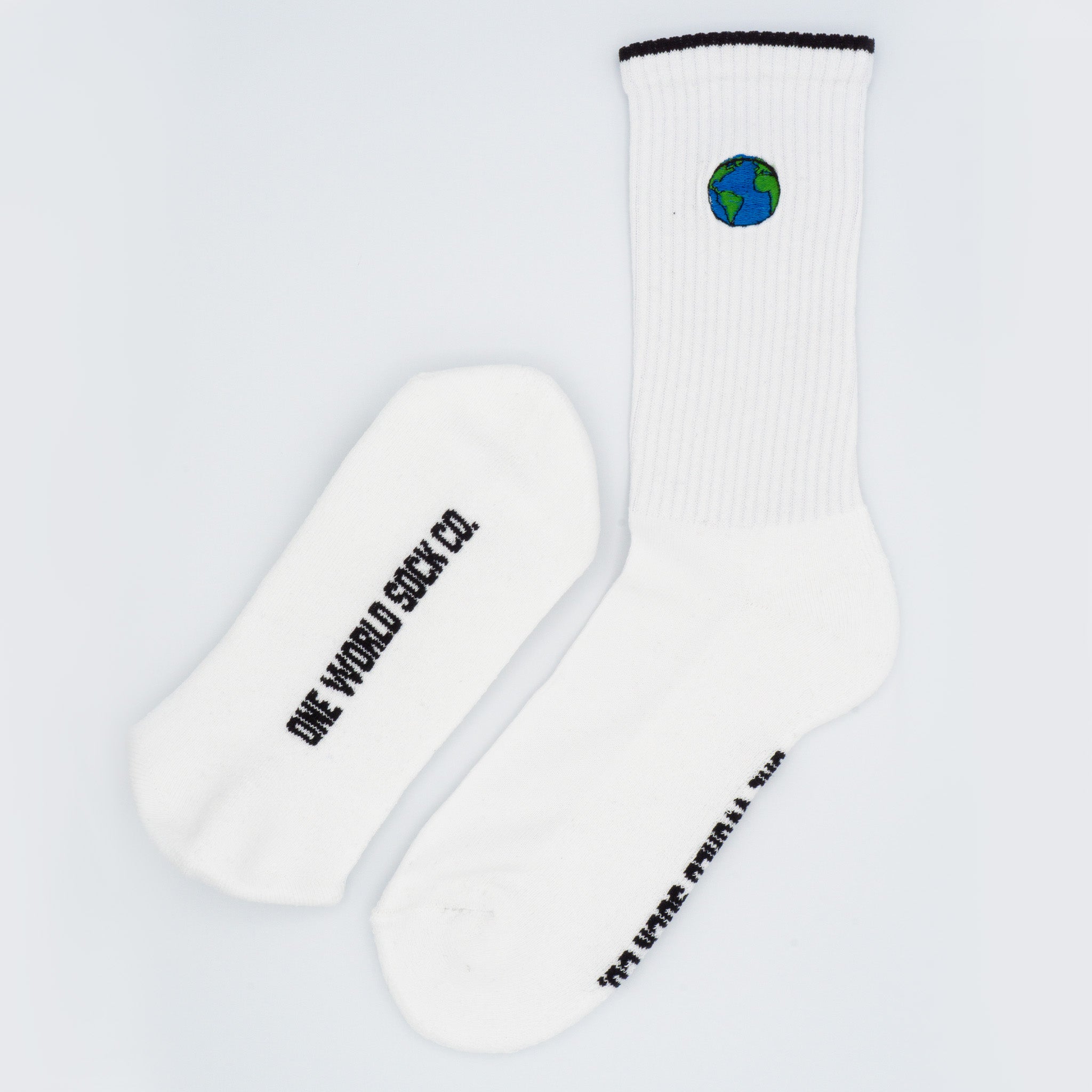 White Recycled cotton Sports Crew Socks. Socks website. socks online Store. Mens socks. Sustainable clothing for him. Socks made from Recycled cotton. Colourful Socks for Girls. Colourful Socks for Men. Colourful Socks for women. Colourful Socks for boys.  Sustainable product. Sustainable socks. Gift ideas for women. Gift Ideas for Men. Gifts for music lovers. Gifts for musicians.